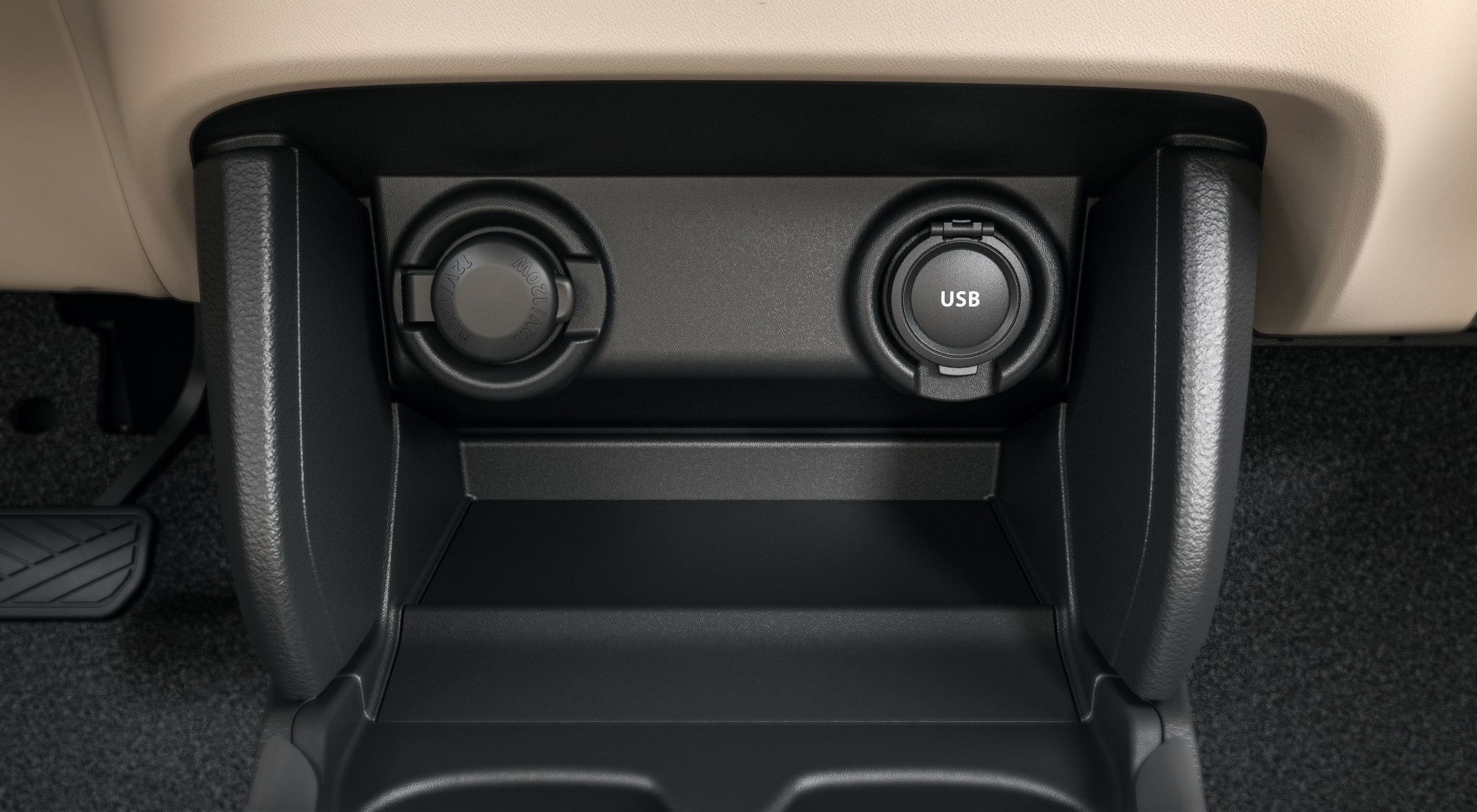 dzire-accessory-usb-sockets