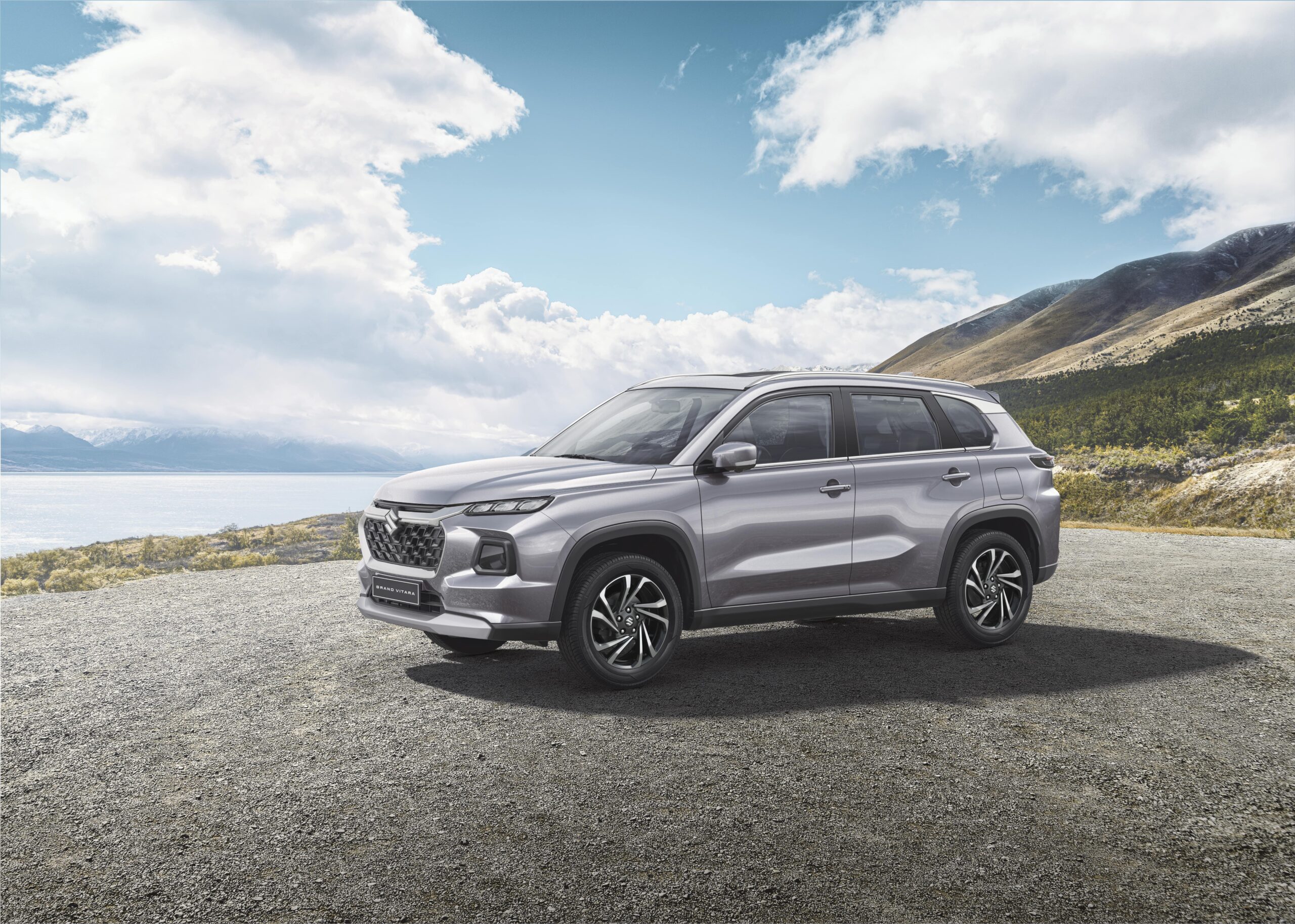 grand-vitara-Strong Shoulder Lines