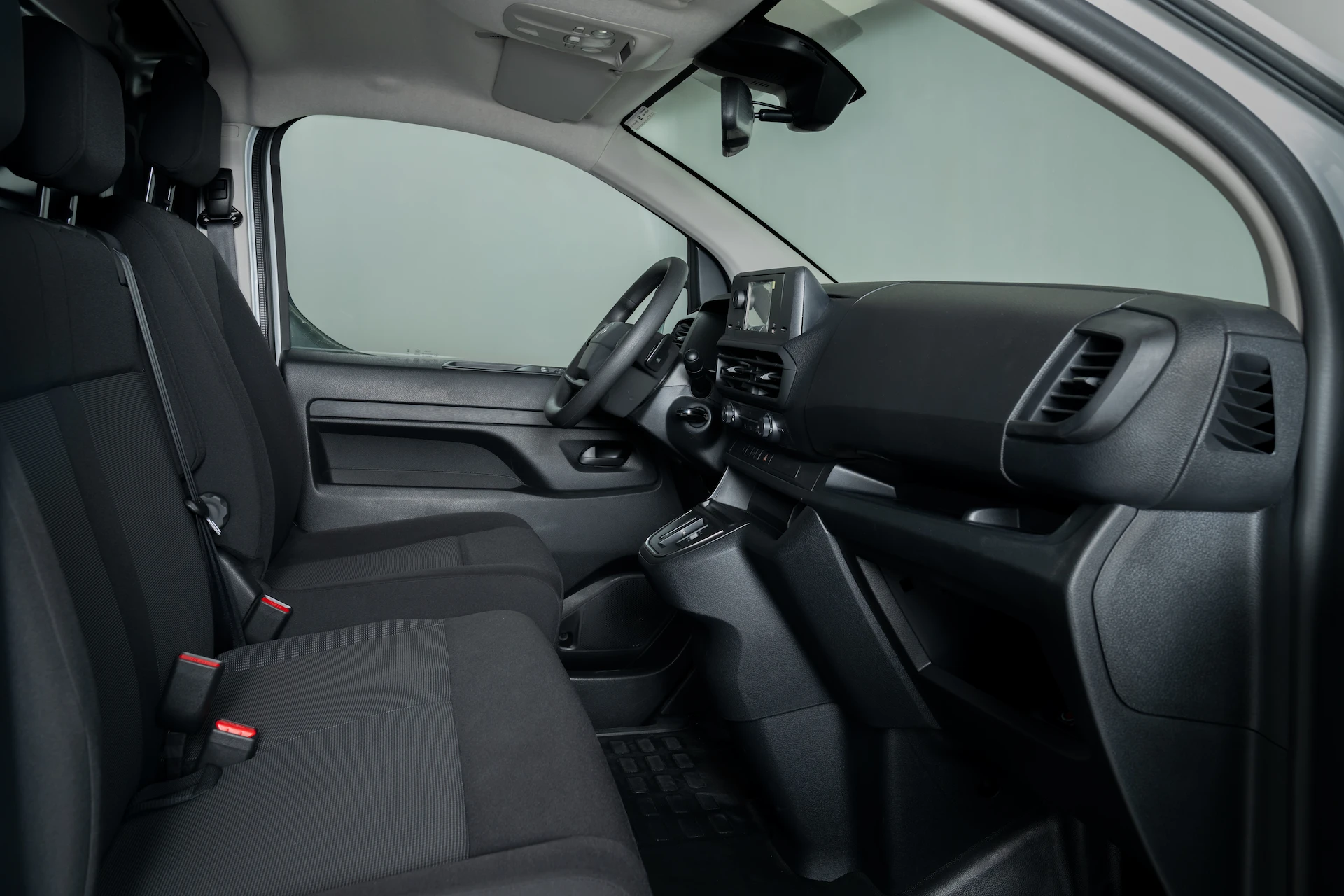 Citroen Jumpy ( Front seats )